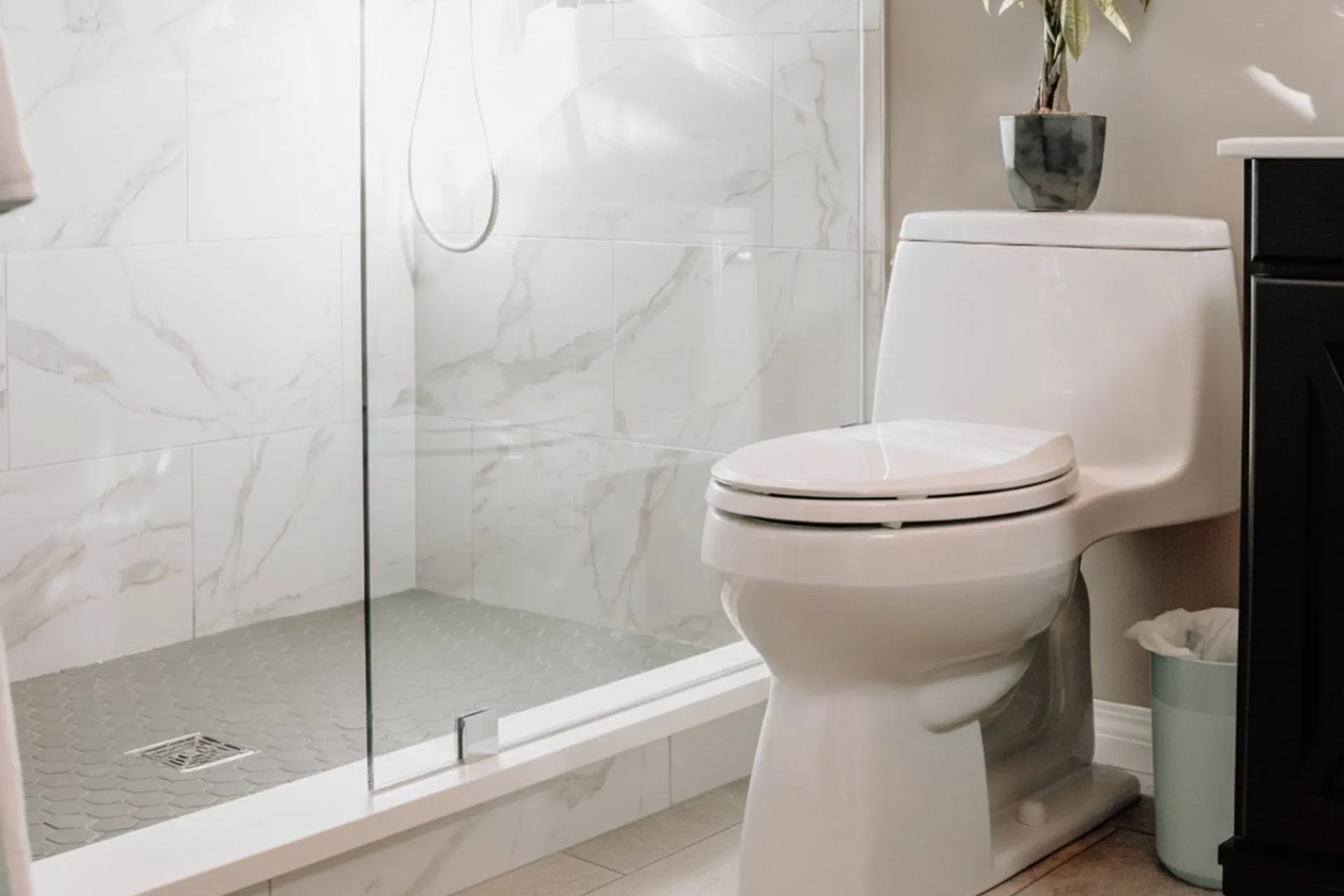 Klozet & Lavabo